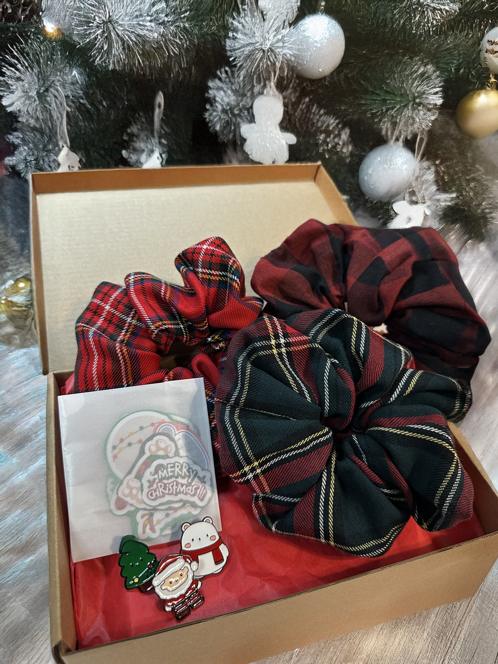 CHRISTMAS GIFT BOX _ ROUND